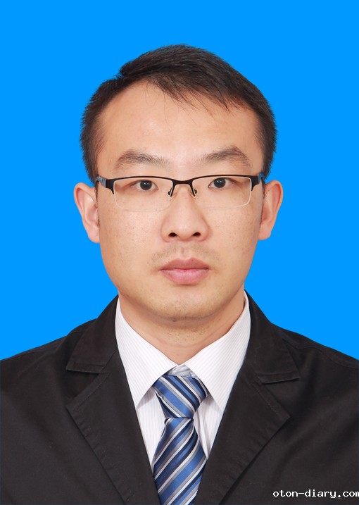 何鹰